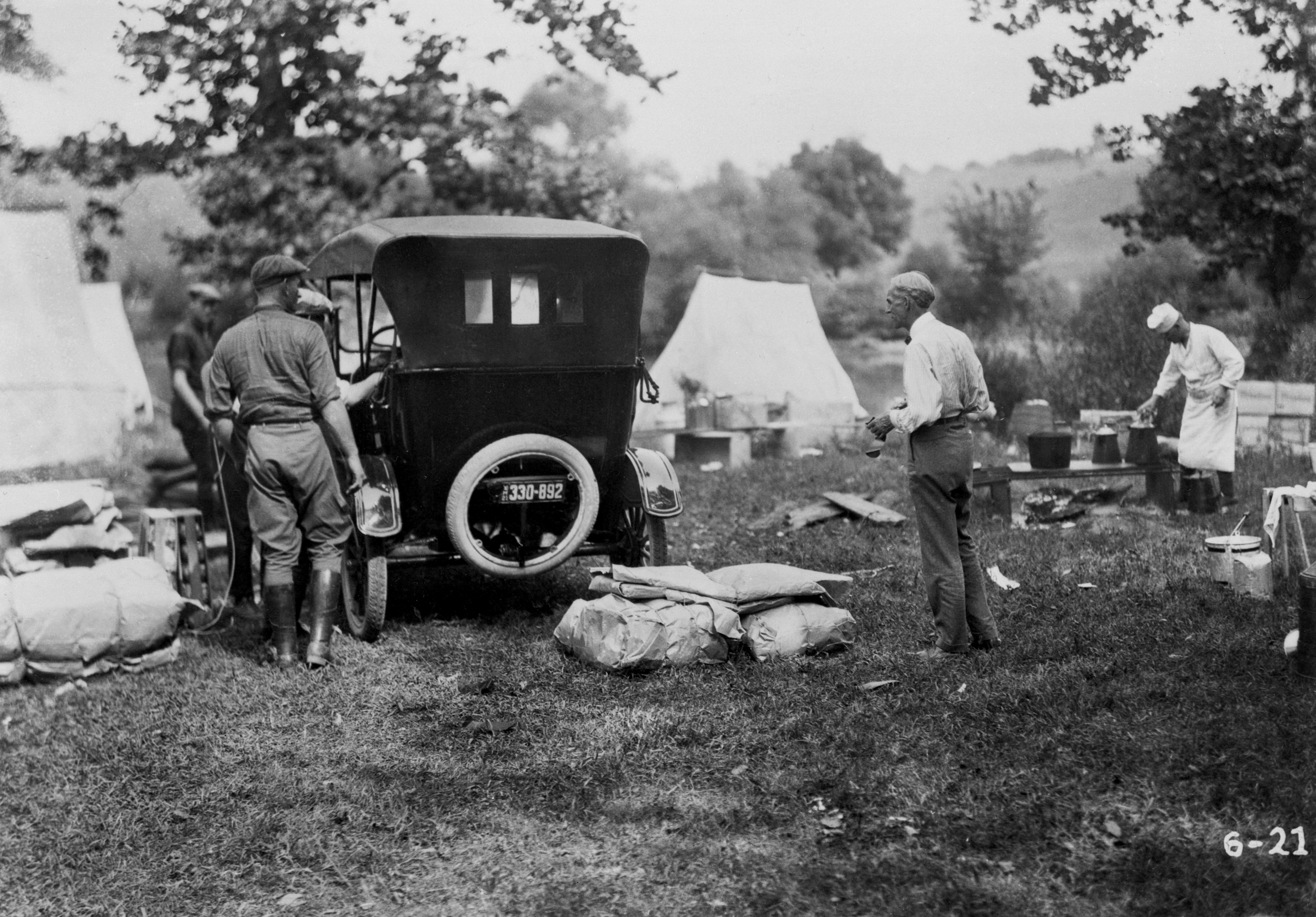 Henry Ford, Thomas Edison, Harvey Firestone, and John Burroughs, calling themselves the Four Vagabonds, helped popularize car camping in the early 20th century.